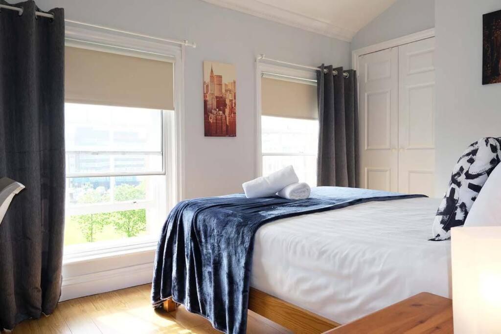 Seymour Townhouse By Serviced Living Liverpool Exterior photo